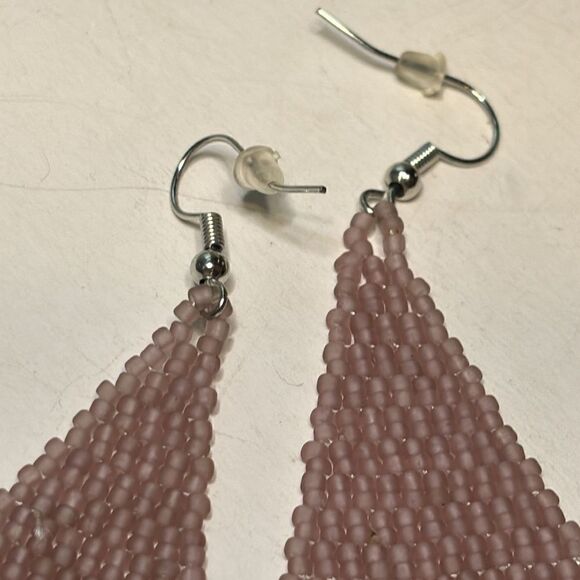Triangular shaped dusty rose and teal beaded fringe drop statement earrings - Picture 4 of 6